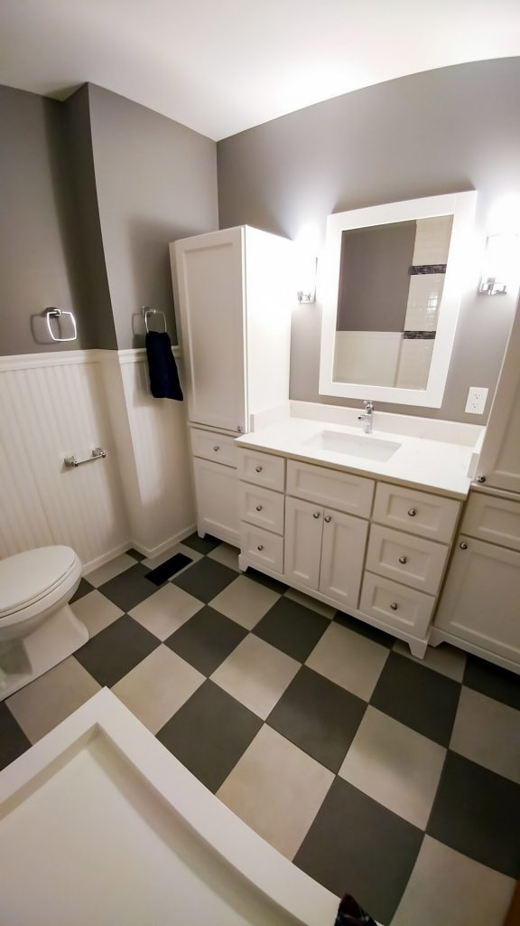 Bathroom Wainscoting Ideas (Styles, Height & Materials) in Ottawa