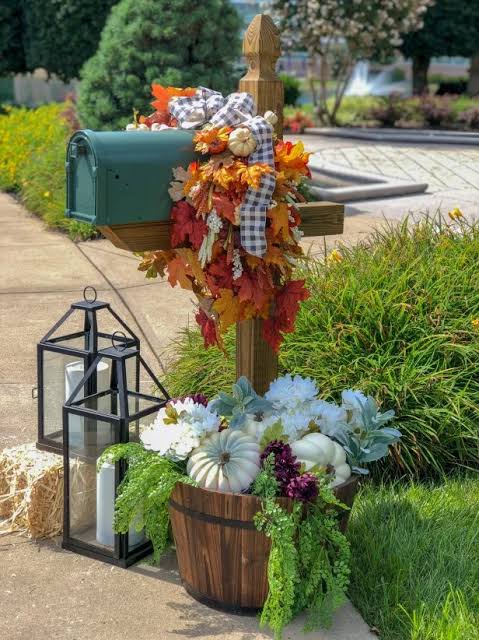 Best Outdoor Fall Decor Ideas for Every Style | HGTV