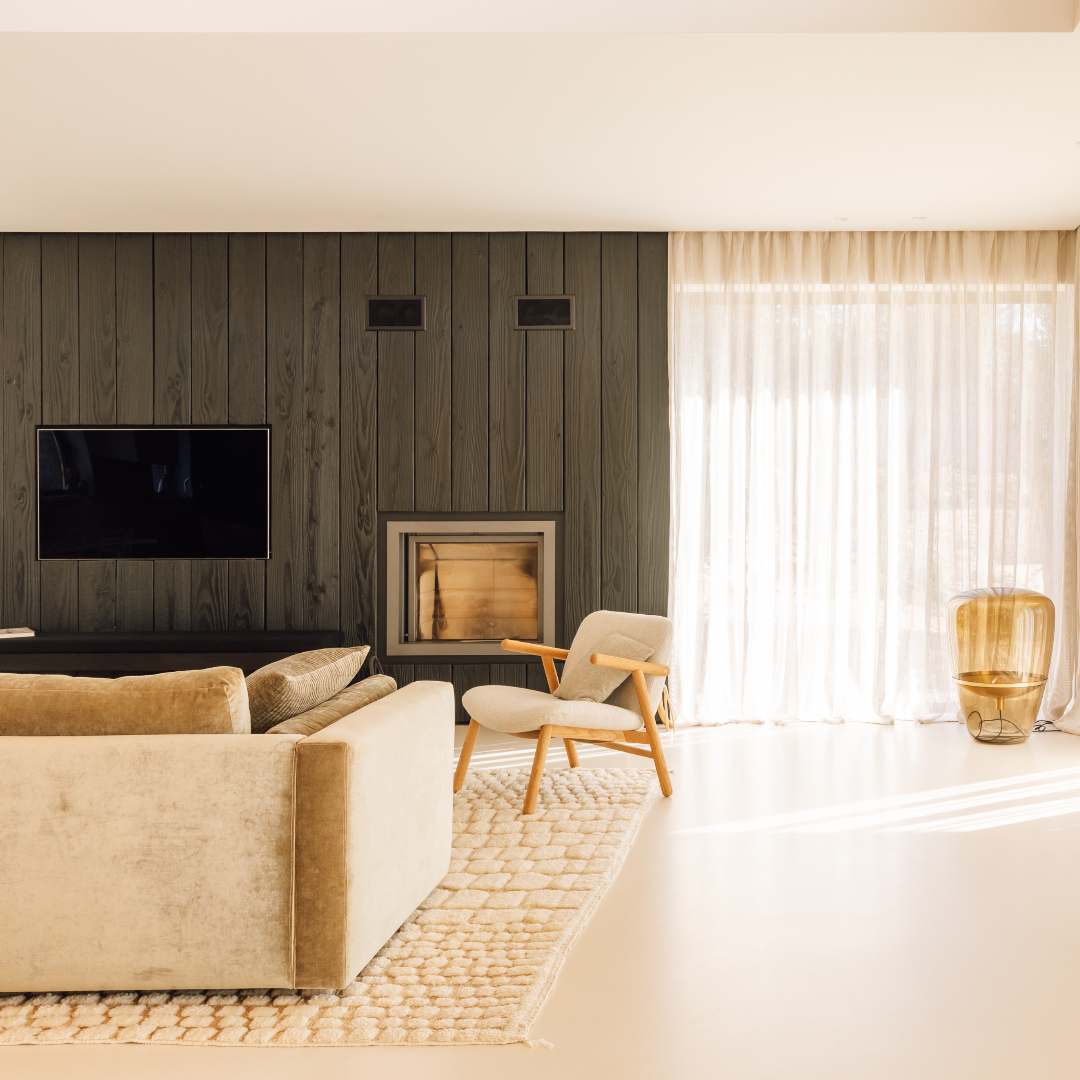 Black wooden wall panel - Zwarthout