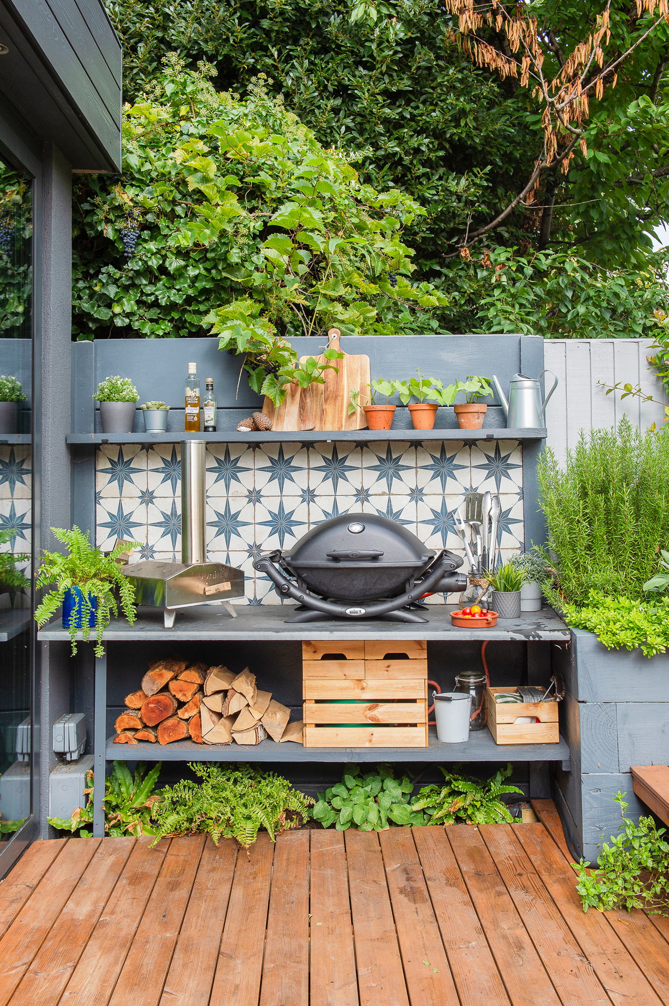 Deck Outdoor Kitchen Budget Backyard Bbq Area Rustic Outdoor Small Outdoor Patio Kitchen Ideas
