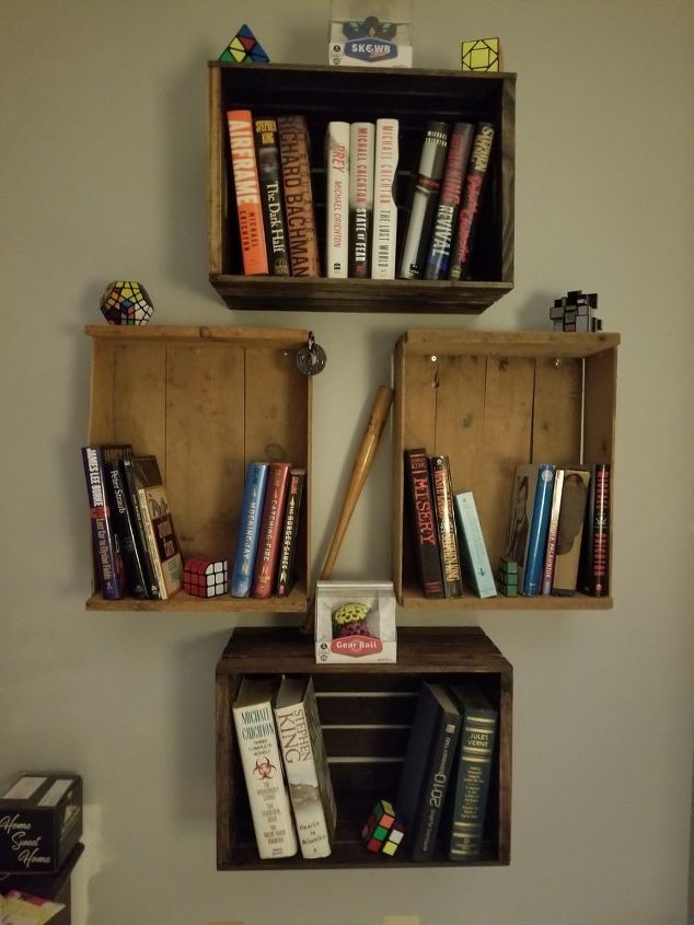 How to Build A DIY Floating Crate Bookshelf | Hometalk