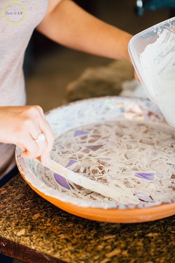 How to Make a CD Mosaic Birdbath DIY | Hometalk