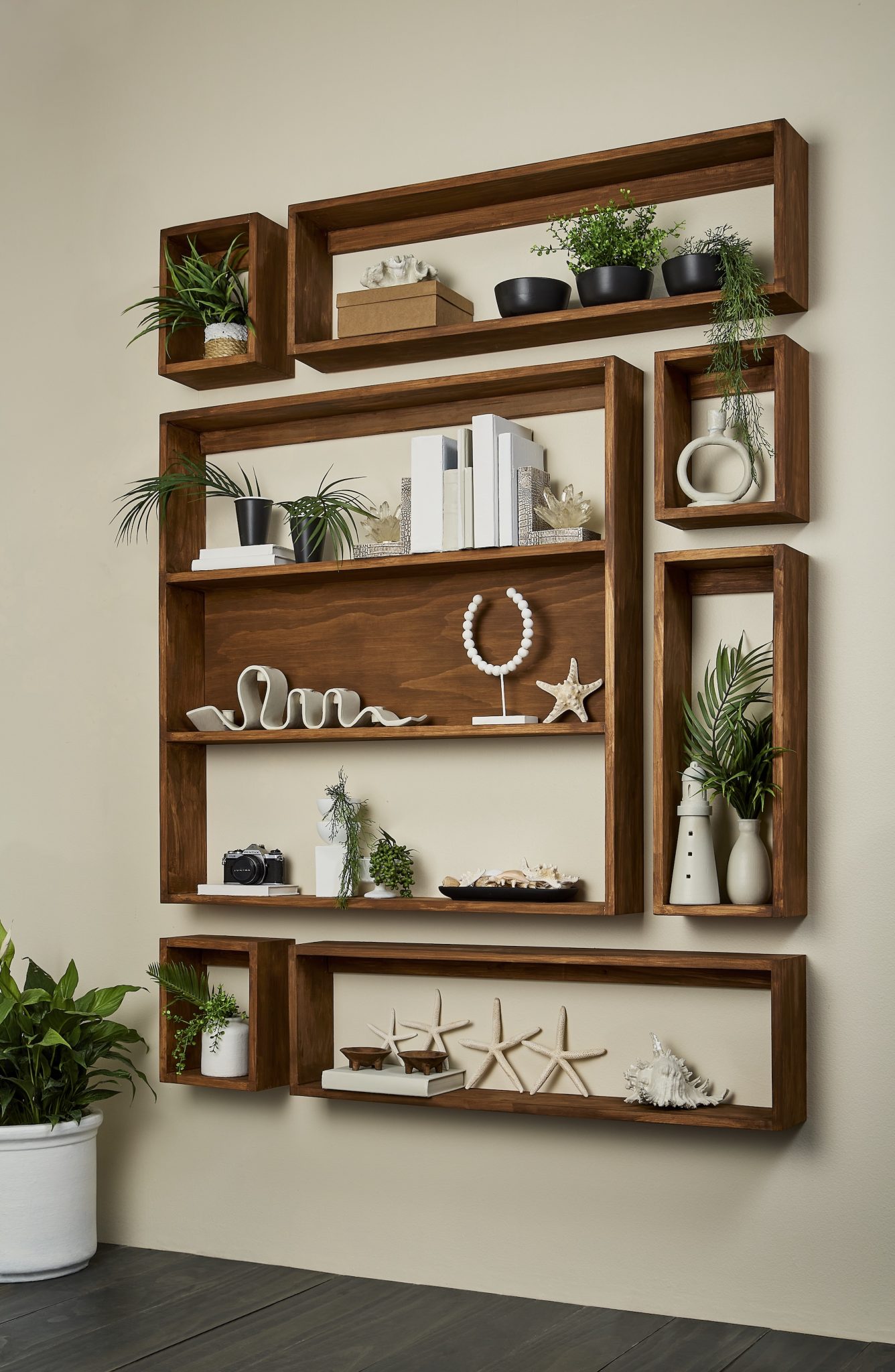 How to make your own wooden wall shelves | Habitat by Resene