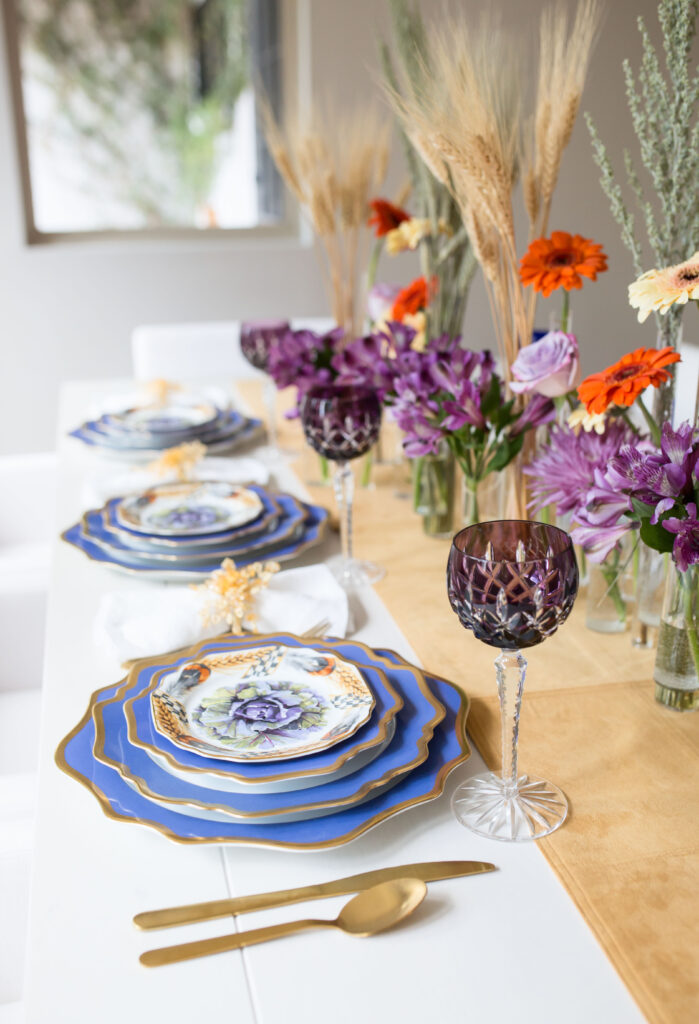 Purple Thanksgiving Table: Wheat Stalks and Glam - to have + to host