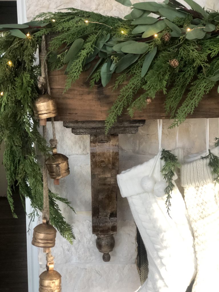 Rustic Mantel Look | How To Decorate The Mantel For Christmas