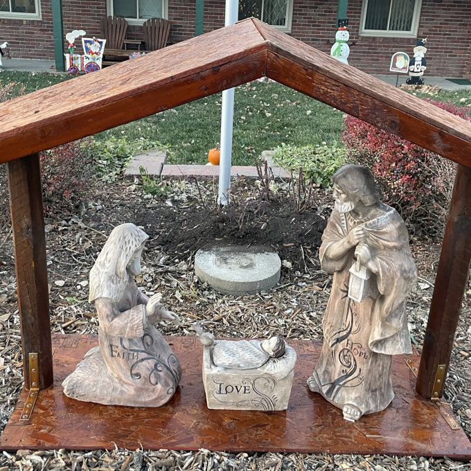 Rustic Nativity Set | Foter