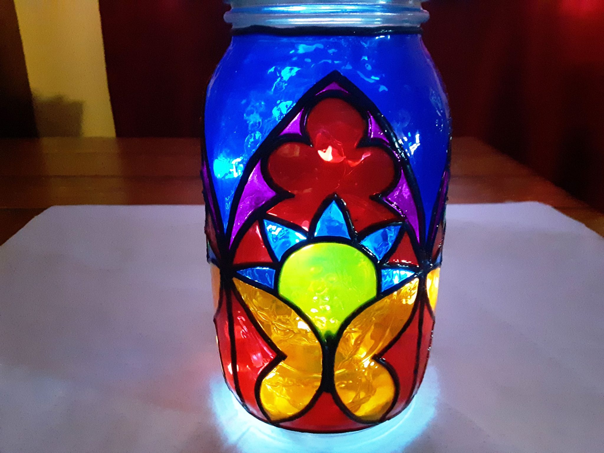 Stained Glass (faux) Mason Jar Lamp : 7 Steps (with Pictures) - Instructables