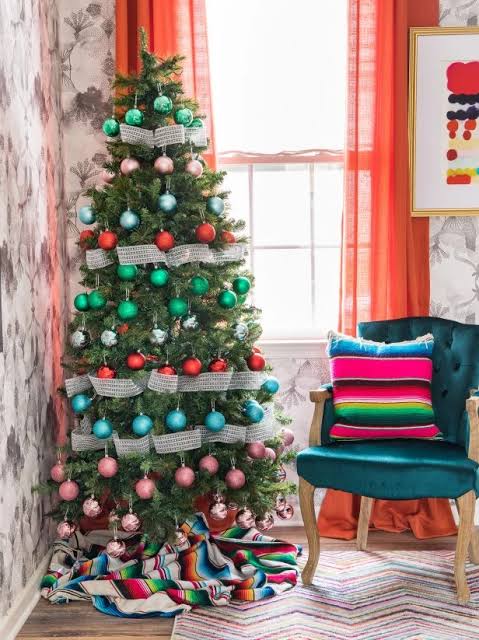 101 Best Christmas Tree Decorating Ideas for Beautiful Boughs | HGTV
