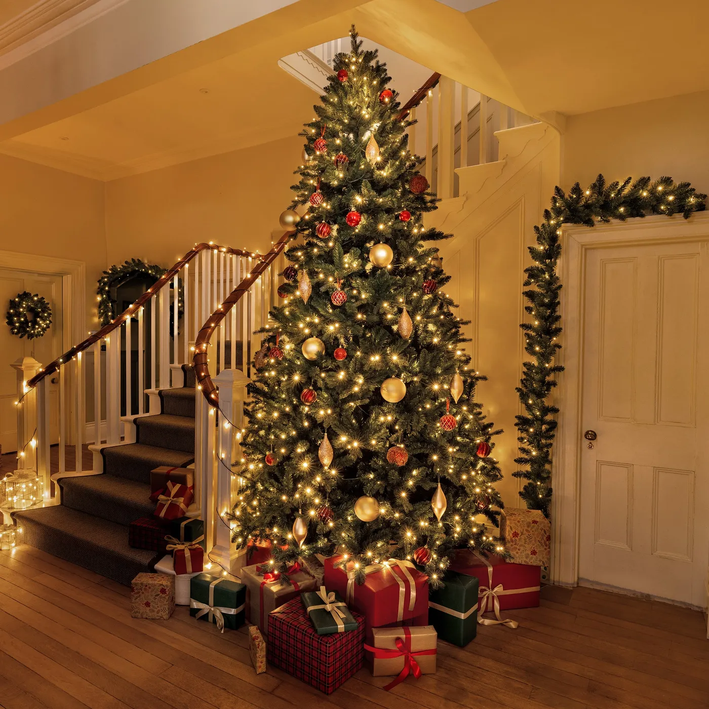 10ft Fraser Fir Artificial Christmas Tree | Christow
