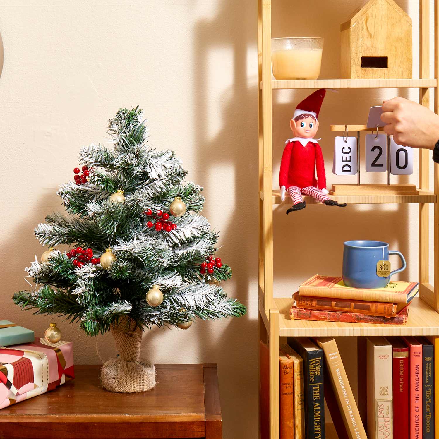 11 Ways to Make a Small Space for a Christmas Tree So Festive | Apartment Therapy