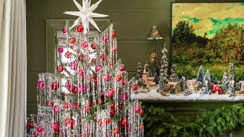 12 Beautiful Vintage Christmas Tree Ideas That Will Take Your Breath Away