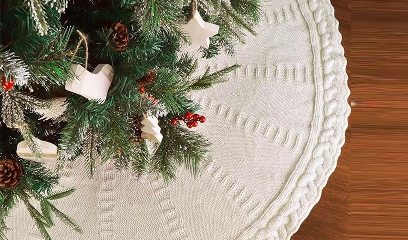 14 Best Christmas Tree Skirts for 2023 - PureWow