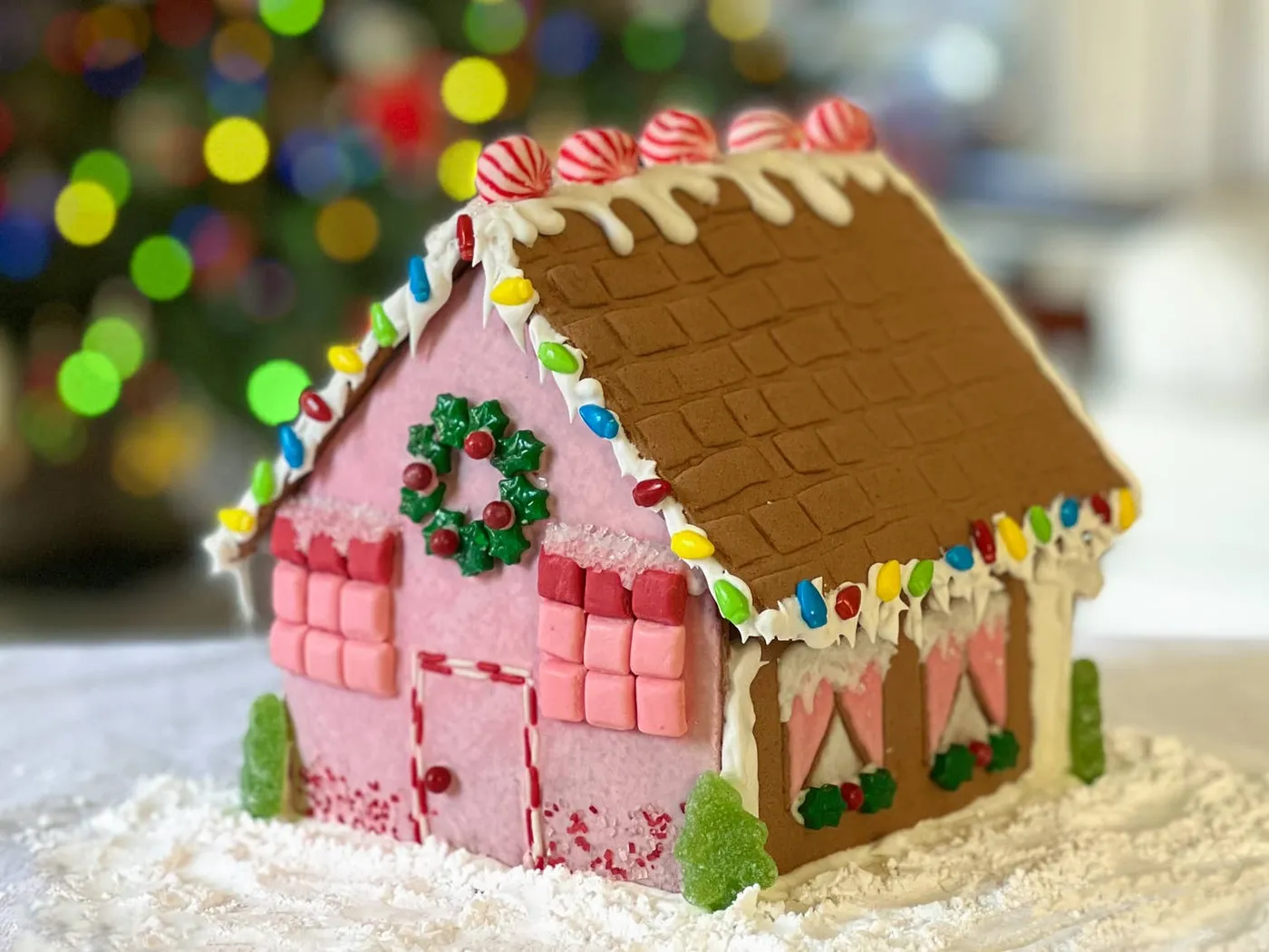 18 Gingerbread House Ideas to Try This Christmas - Dengarden