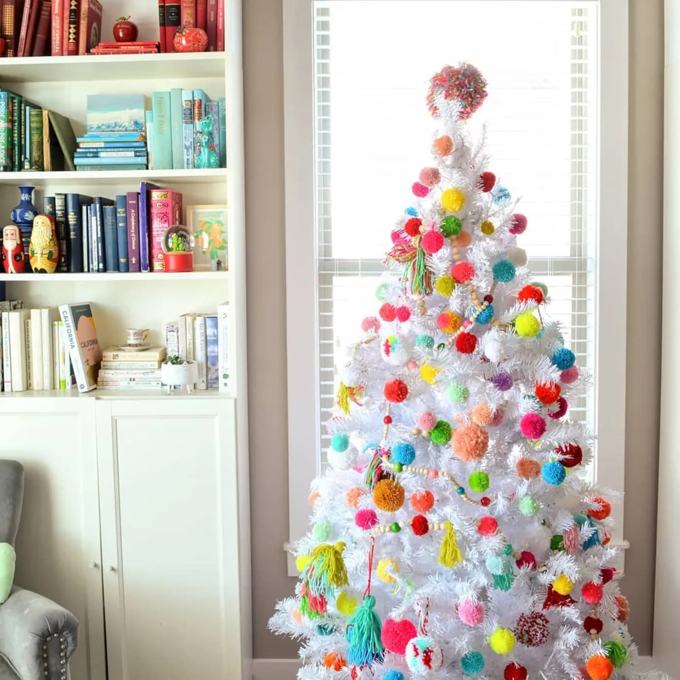 20 DIY Boho-Style Christmas Tree Decorations | Apartment Therapy