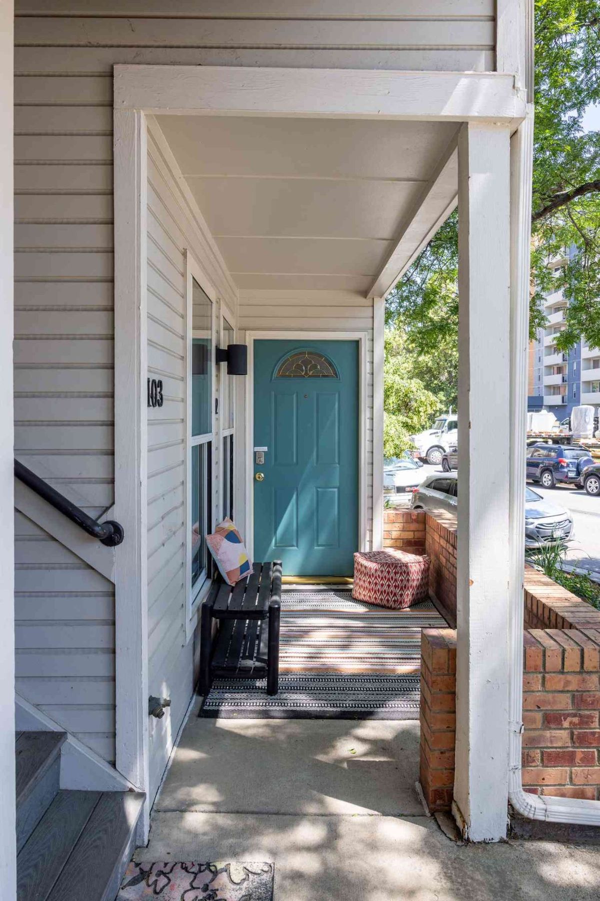 24 Blue Front Doors for a Warm and Welcoming First Impression