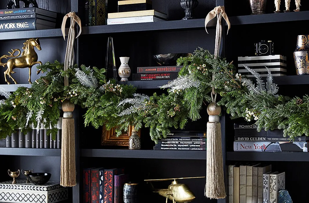 3 Easy and Stunning Holiday Greenery and Wreath Ideas