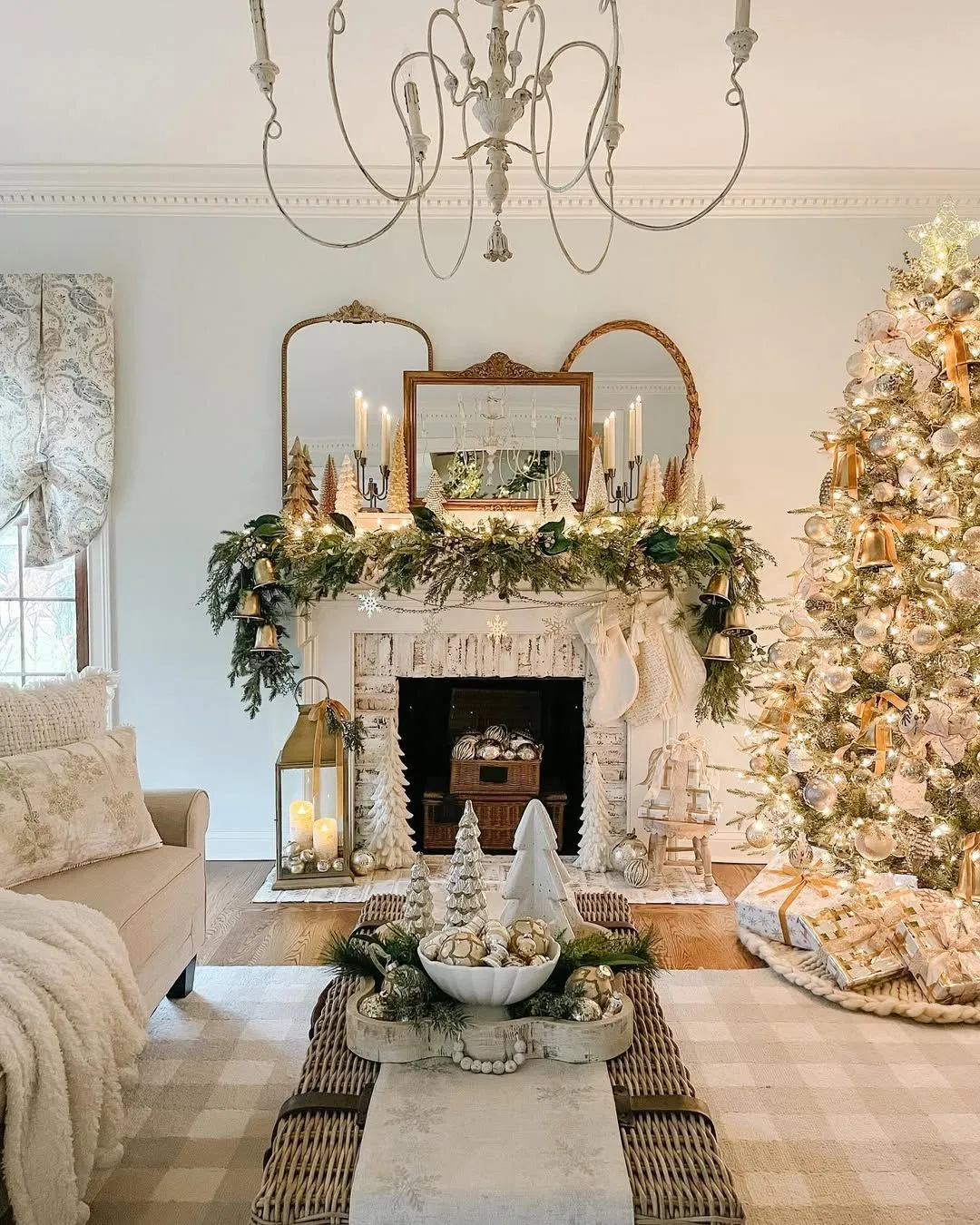 30 Christmas Decorating Ideas That Elevate Every Corner of Your Home
