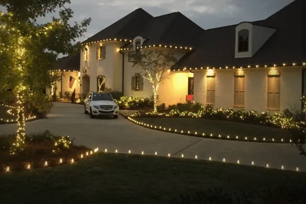 5 Star Christmas Lighting in Fishers IN - Imperial Exteriors Roofing