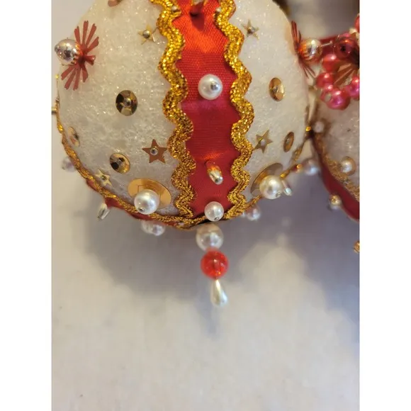 6 Vintage Hand Made Beaded Christmas Ornaments Satin Vtg 90s Handmade  Beaded Christmas Ornaments Victorian MCM Holiday Lot of 6‎