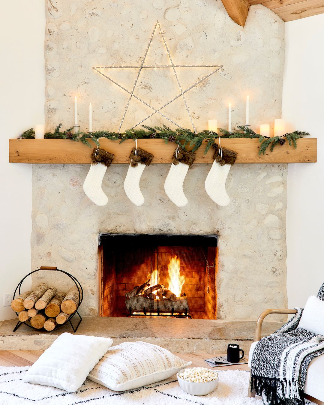 7 Holiday Mantel Decor Ideas Anyone Can Replicate | The Everygirl
