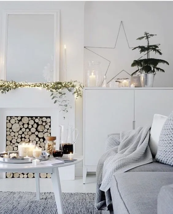 8 Splendid white rooms just in time for a White Christmas - Daily Dream  Decor