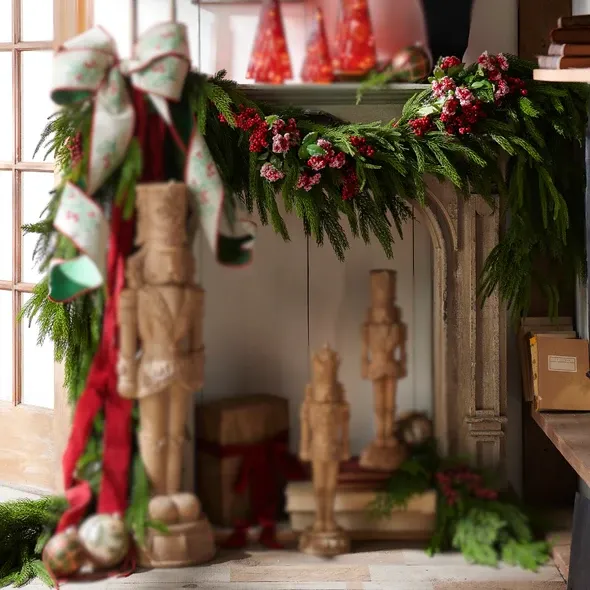 A 90's Christmas | Cozy Nostalgic Holiday Decorations - Page 2