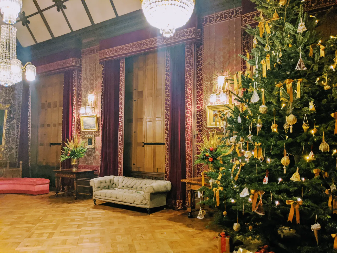 A Very Victorian Christmas At Tyntesfield (Review & Tips For Visiting)