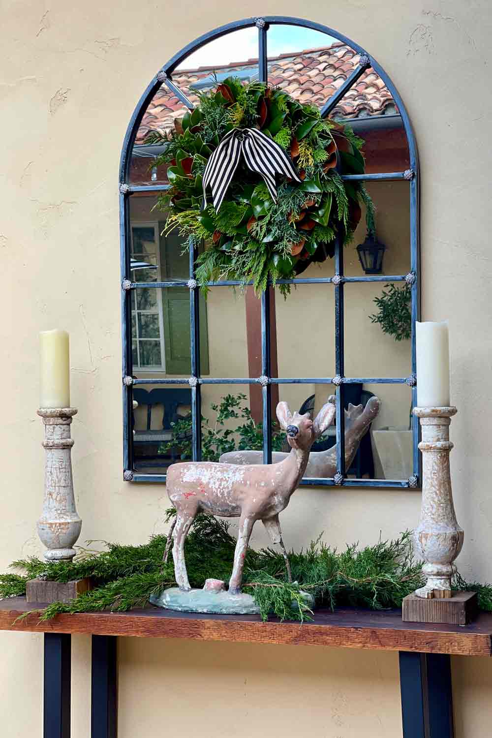 Beautiful Natural Outdoor Christmas Decorations - Cindy Hattersley Design