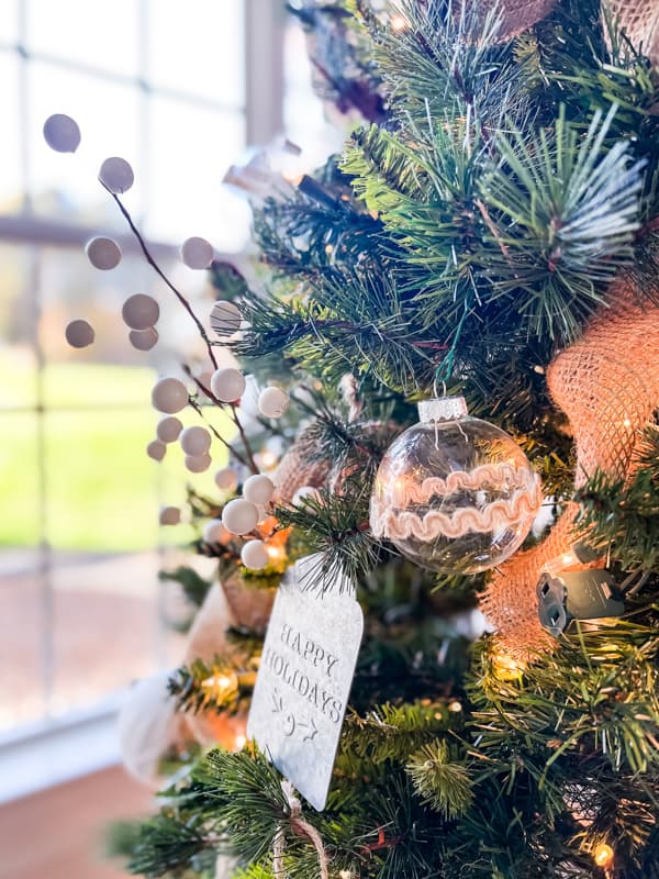 Best Christmas Tree Ideas for This Year - The Ponds Farmhouse