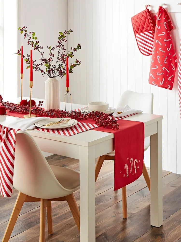 Buy Catherine Lansfield 4 Pack Red Christmas Candy Cane 100% Cotton Dining  Placemats from Next USA