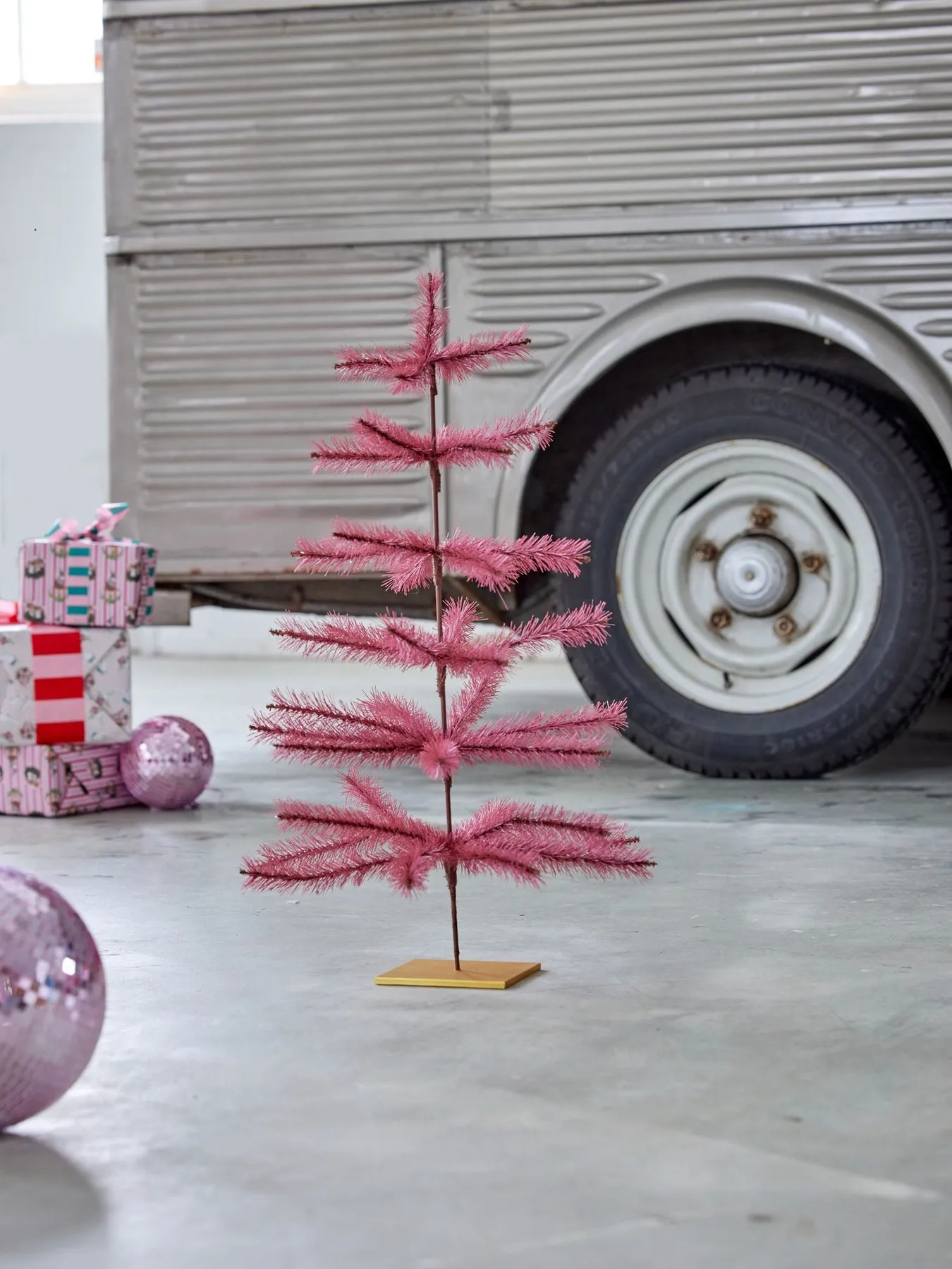 Buy Medium Christmas Tree - Pink | Danish design