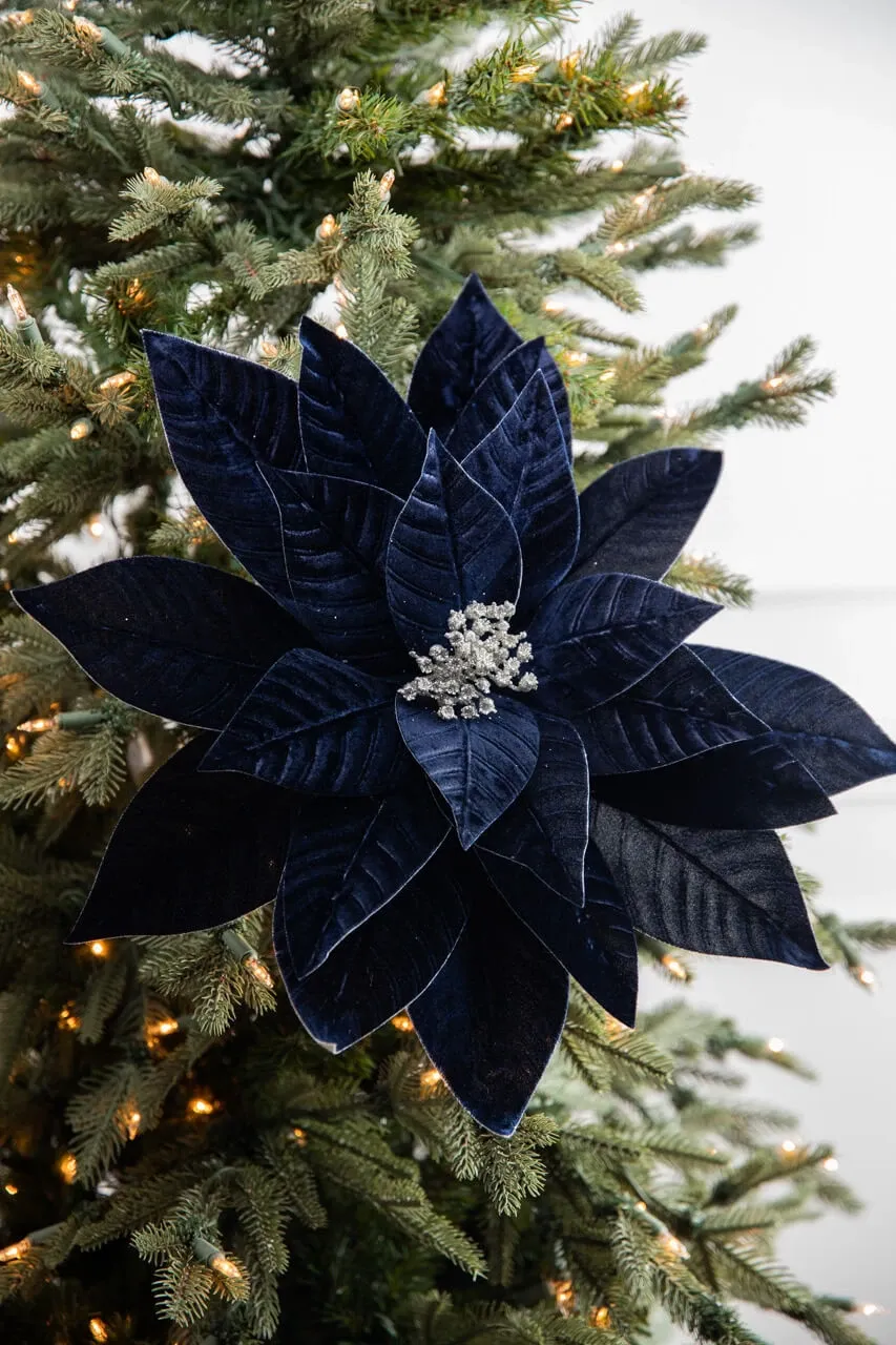Casual Christmas Flowers - Xmas Decor Market - Xmasdecormarket.com