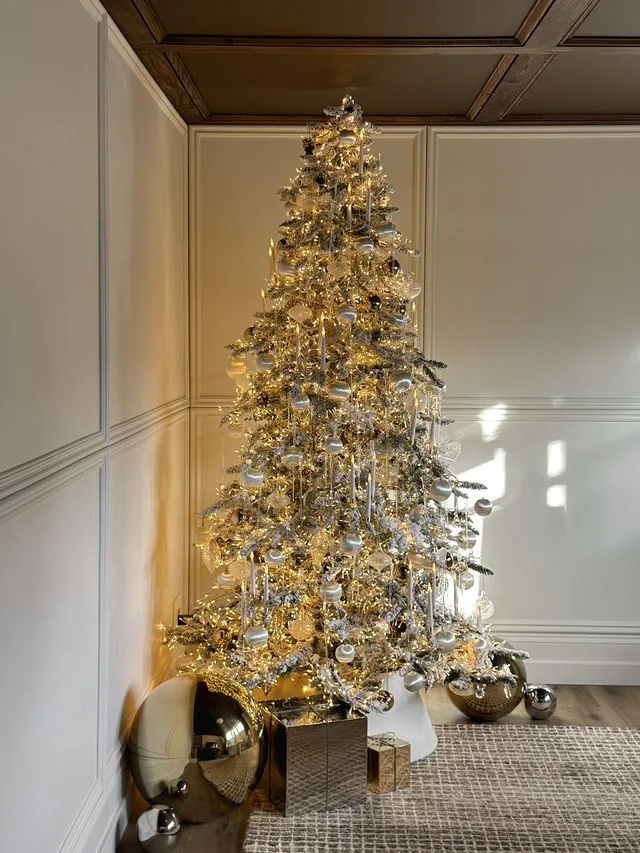 CHRISTMAS 2023