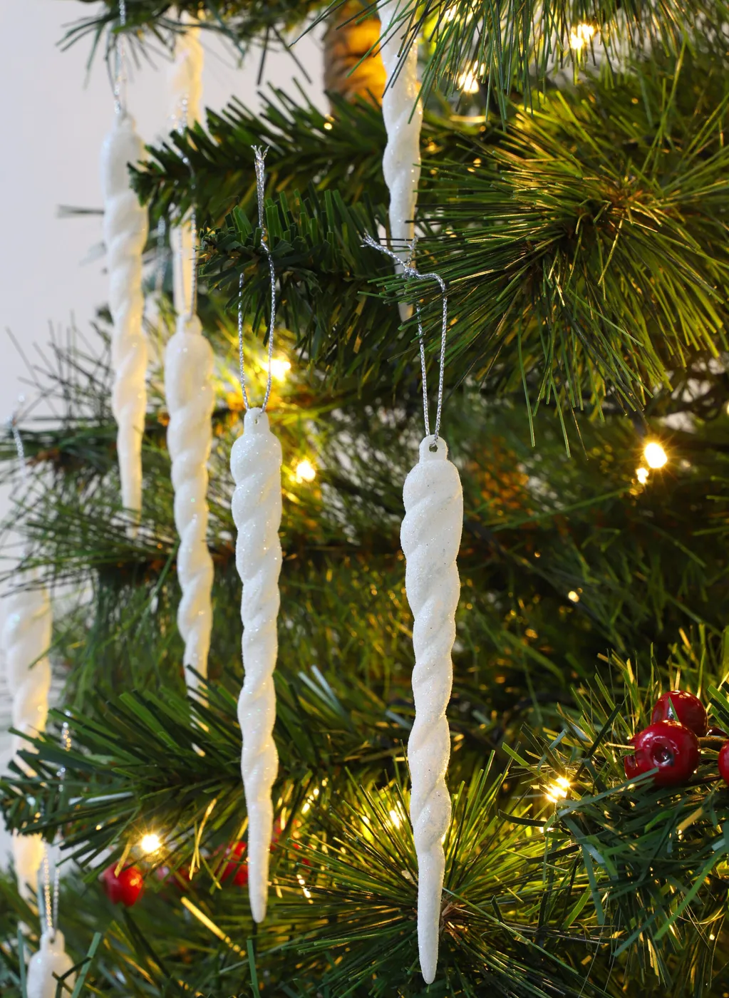 Christmas Concepts® 12cm Glitter Icicle Decorations Christmas Tree Trims (White, Pack of 20) - Christmas Concepts