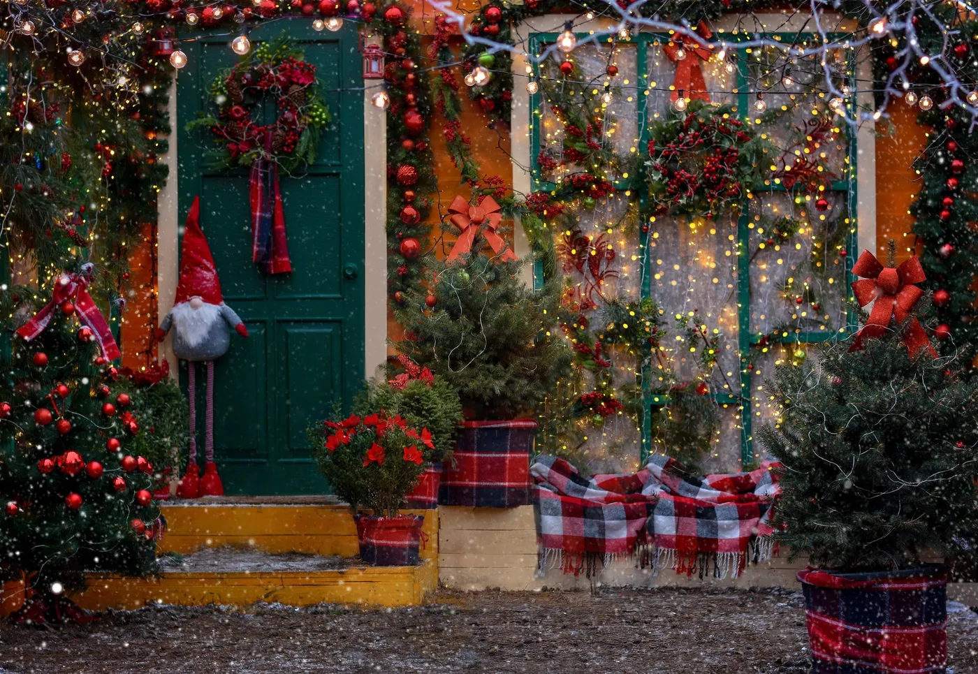 Christmas Deck User-friendly Decor | How To The Halls 2026 In Style For  Holidays Tips And