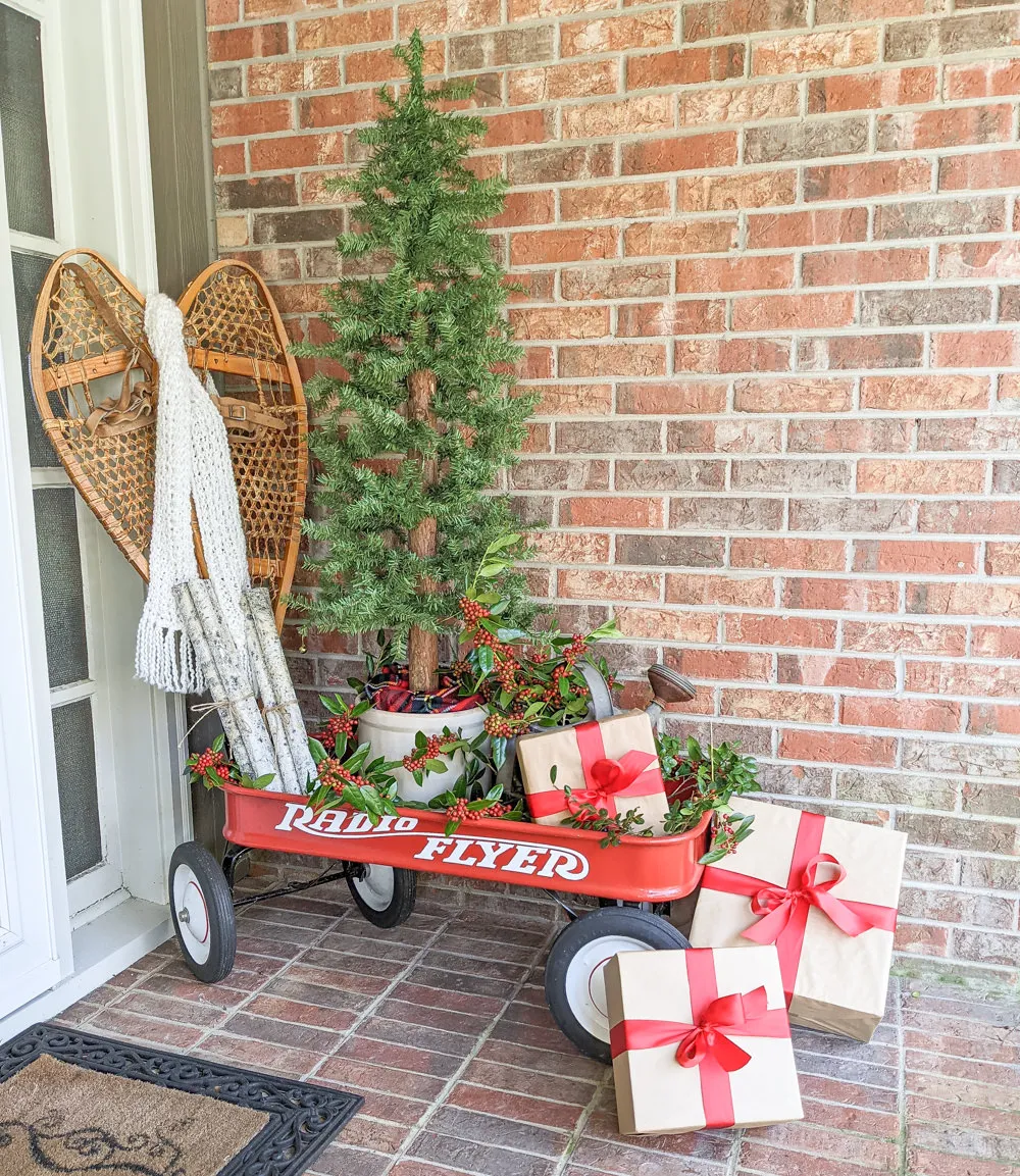 Christmas Decorating Ideas Archives - Page 3 of 7 - Postcards from the Ridge