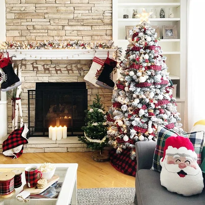 Christmas Decorating Ideas - Page 3 of 6 - A Pretty Life In The Suburbs
