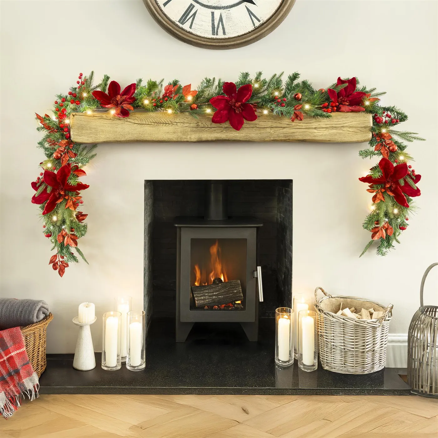 Christmas Garlands & Wreaths | Pre Lit | Marco Paul UK