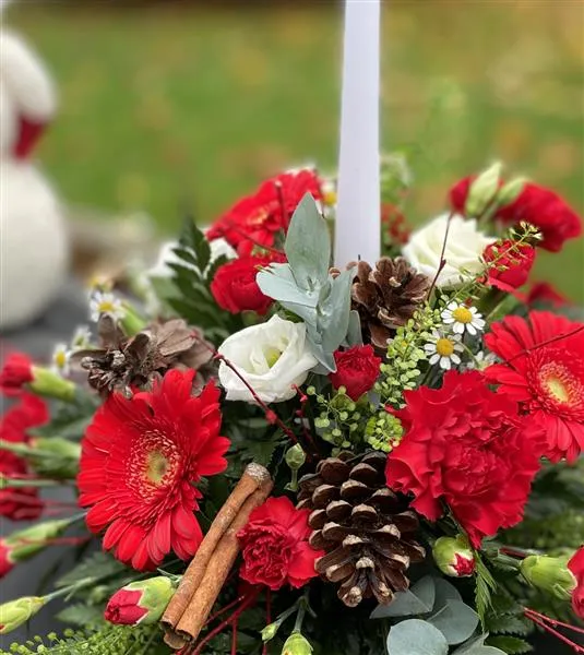 Christmas Table Posy