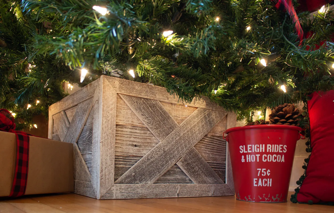 Christmas Tree Box Collar | Farmhouse Tree Box | Wooden Tree Skirt | 4 -  Barnwood USA
