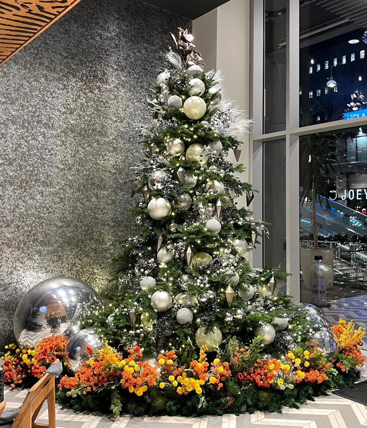 Christmas Trees – Modern Floristry