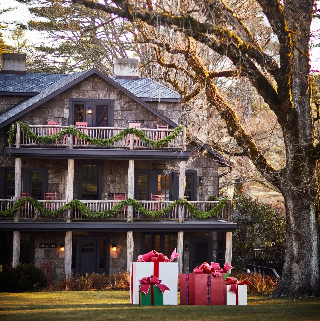 Christmas Trees Outdoor Country Christmas Decor 13 Ways To Decorate Your  Outdoor Christmas Tree – Dekra-Lite