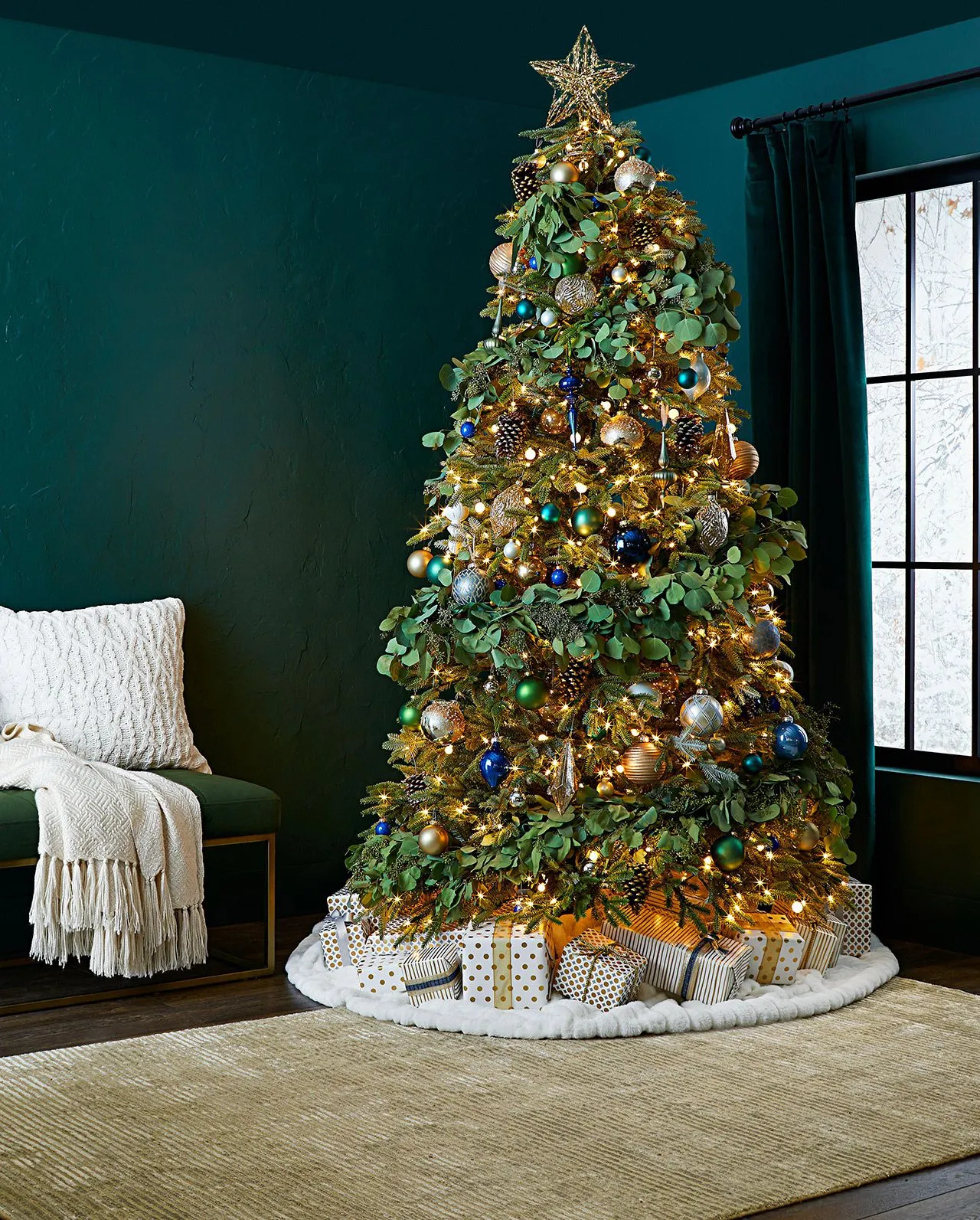 Costway 7Ft Pre-Lit Artificial Christmas Tree Premium Hinged w Christmas Tree With Lights