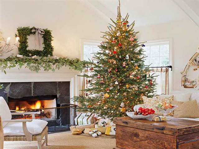 Cozy Cottage Christmas Living Rooms – A Cottage Dream