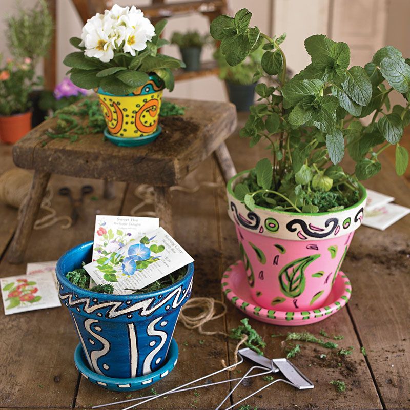 Crafts: Painted Flower Pots
