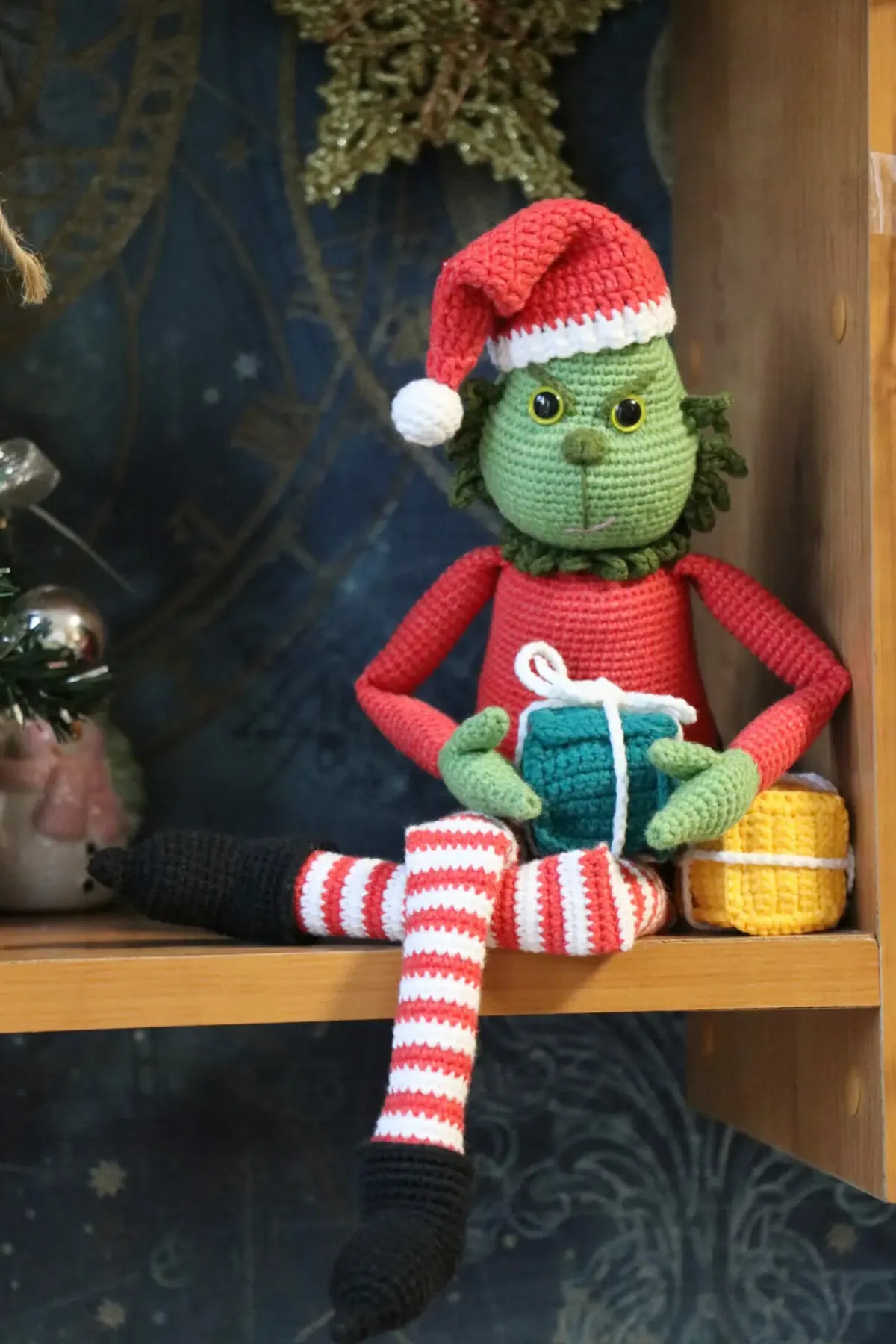 Crochet The Grinch amigurumi Christmas pattern Eng PDF - DailyDoll Shop