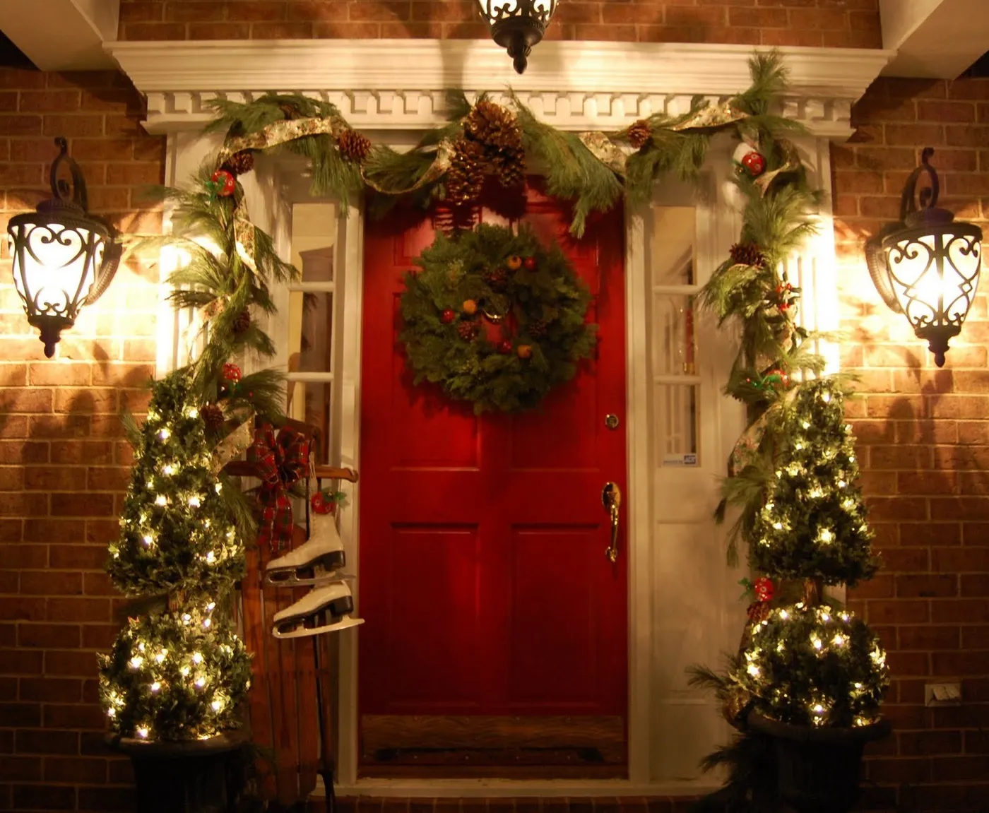 Decorate for a Traditional Christmas – Between Naps on the Porch