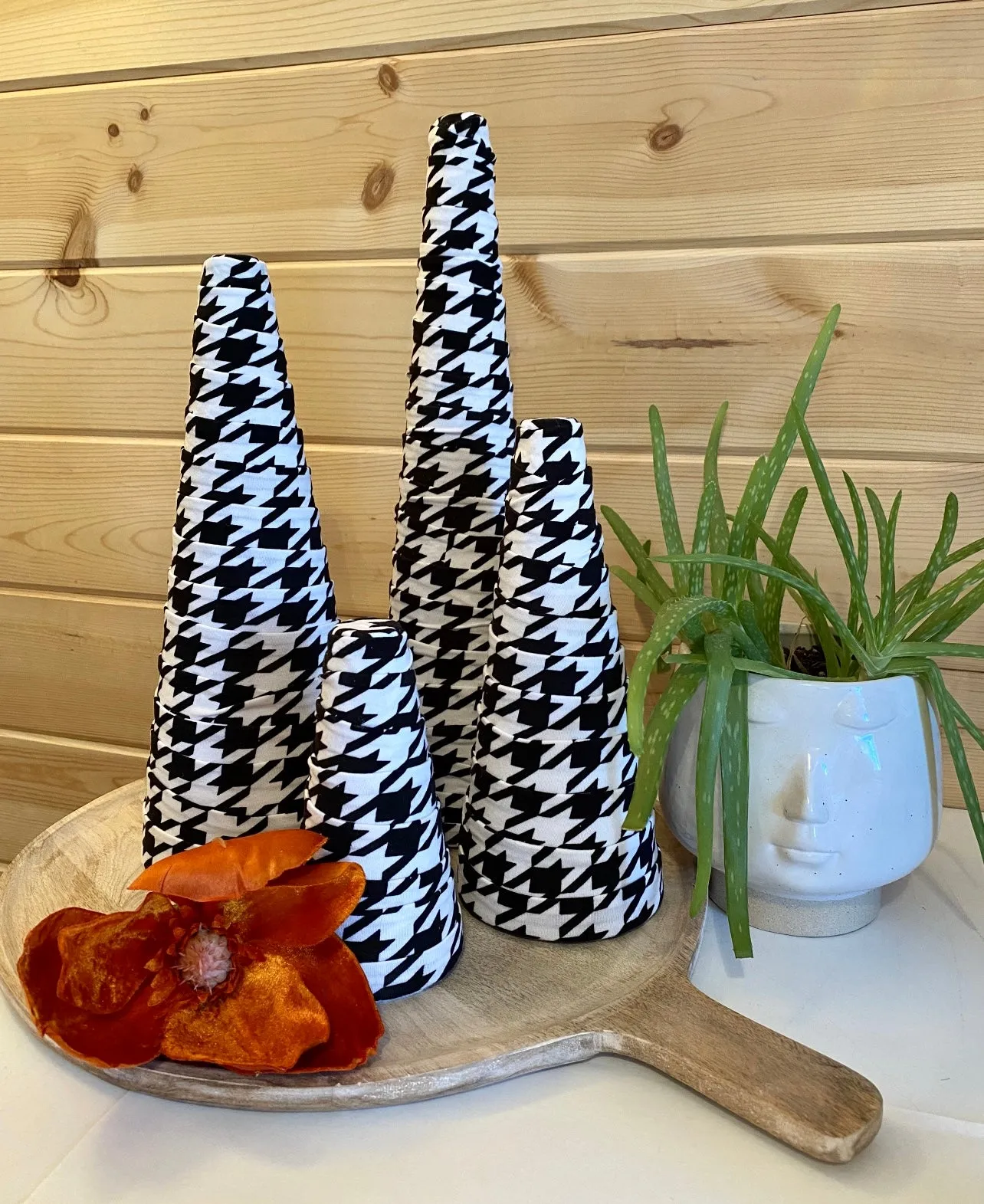 Decorative CONE Tree Centerpieces BLACK and WHITE Houndstooth Print Ha –  Leanne Bruce Co.