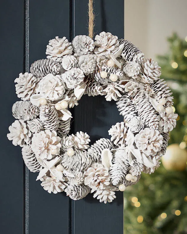 Dibor Polar Wonderland Pinecone Wreath 30cm 2026 New Arrivals