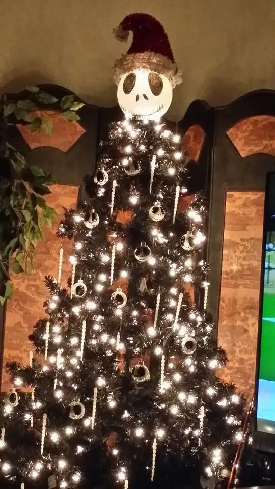 Diy Nightmare Before Christmas Tree Decorations Christmas Tree Decorating Idea – Nightmare Before Christmas – Jack Skelington – Disney Country Victorian Times